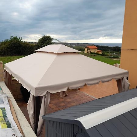 Con Vistas Al Mar Y Aparcamiento Gratis Apartman Suances Kültér fotó